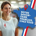image de couverture de campagne avec une collaboratrice SEB en magasin souriante, une carte de la france en flat design