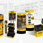 Theatralisation de plusieurs PLV en magasin